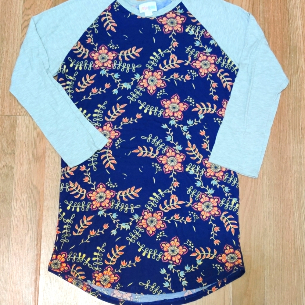 XXS LuLaRoe Baseball Tee